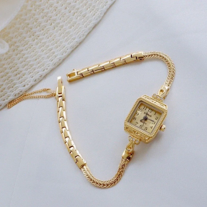 Delicate and light luxury Vint - đánh giá và giá Vintage Digital Watch