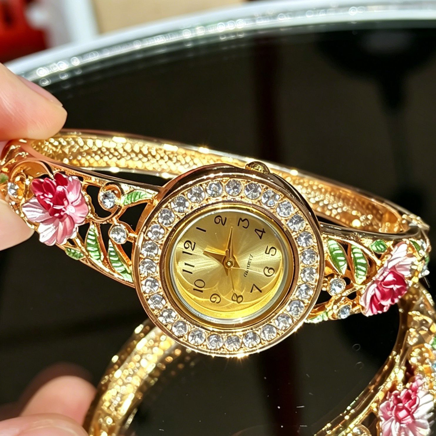 Vintage Gold Enamel Flower Wri - đánh giá và giá Vintage Digital Watch