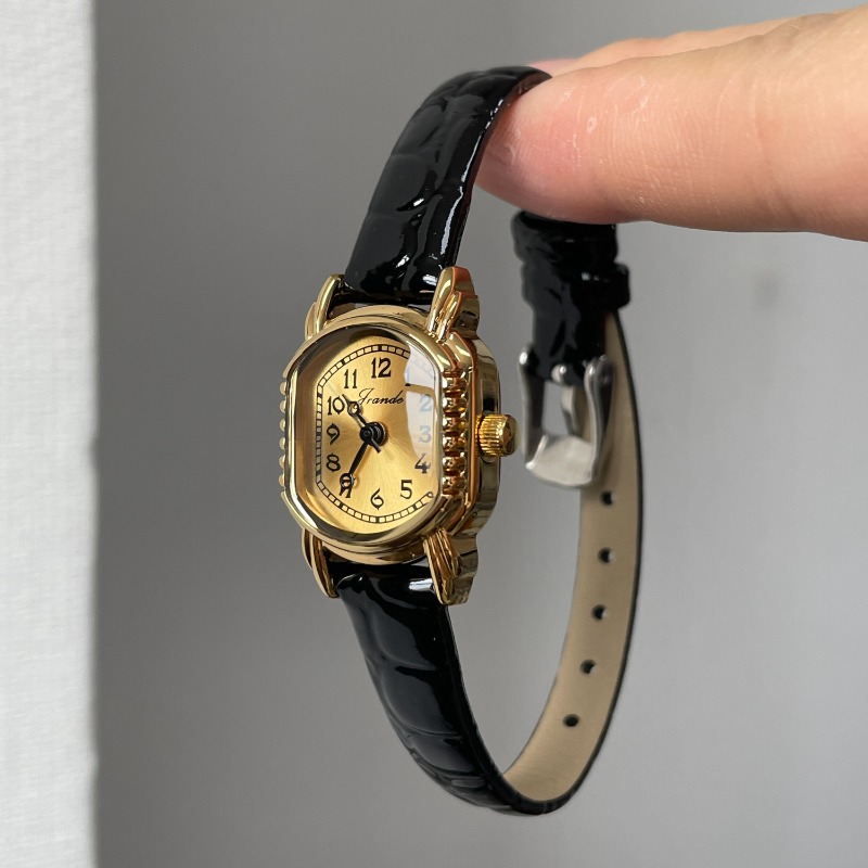 Vintage Oval Women's Quartz Wa - đánh giá và giá Vintage Digital Watch